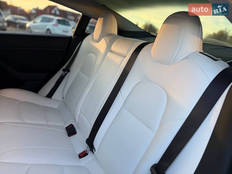 Седан Tesla Model 3 2021 в Коломиї фото 27 Седан Tesla Model 3 2021 в Коломиї
