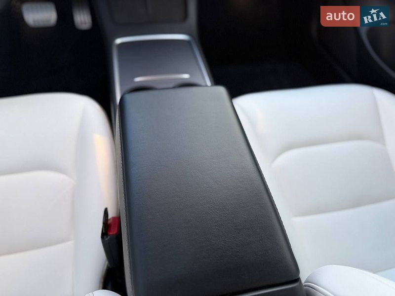 Седан Tesla Model 3 2021 в Коломиї фото 29 Седан Tesla Model 3 2021 в Коломиї