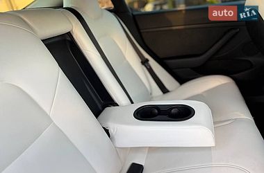 Седан Tesla Model 3 2021 в Коломиї фото 34 Седан Tesla Model 3 2021 в Коломиї