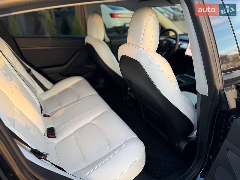 Седан Tesla Model 3 2021 в Коломиї фото 35 Седан Tesla Model 3 2021 в Коломиї