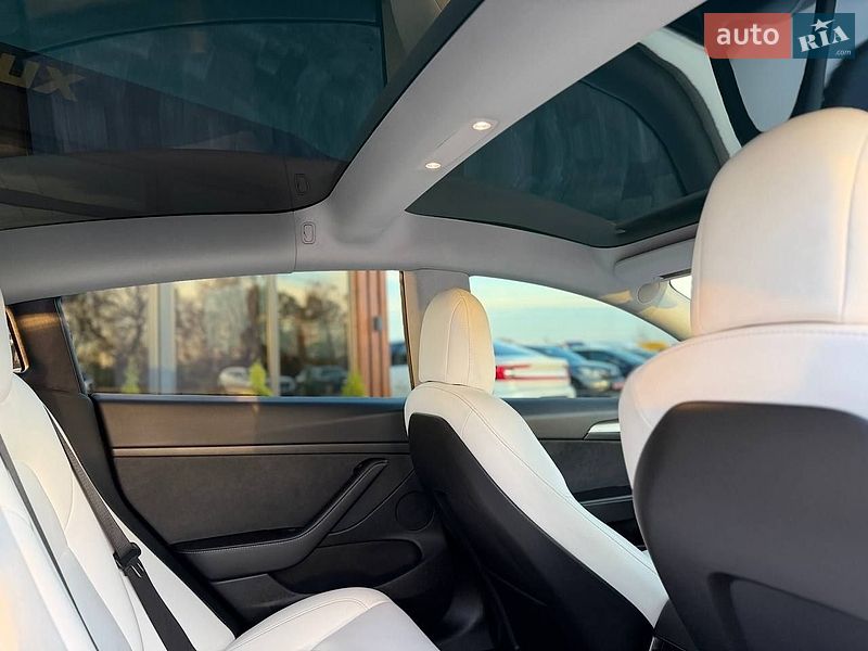 Седан Tesla Model 3 2021 в Коломиї фото 36 Седан Tesla Model 3 2021 в Коломиї