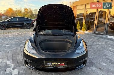 Седан Tesla Model 3 2021 в Коломиї фото 47 Седан Tesla Model 3 2021 в Коломиї