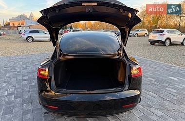 Седан Tesla Model 3 2021 в Коломиї фото 45 Седан Tesla Model 3 2021 в Коломиї