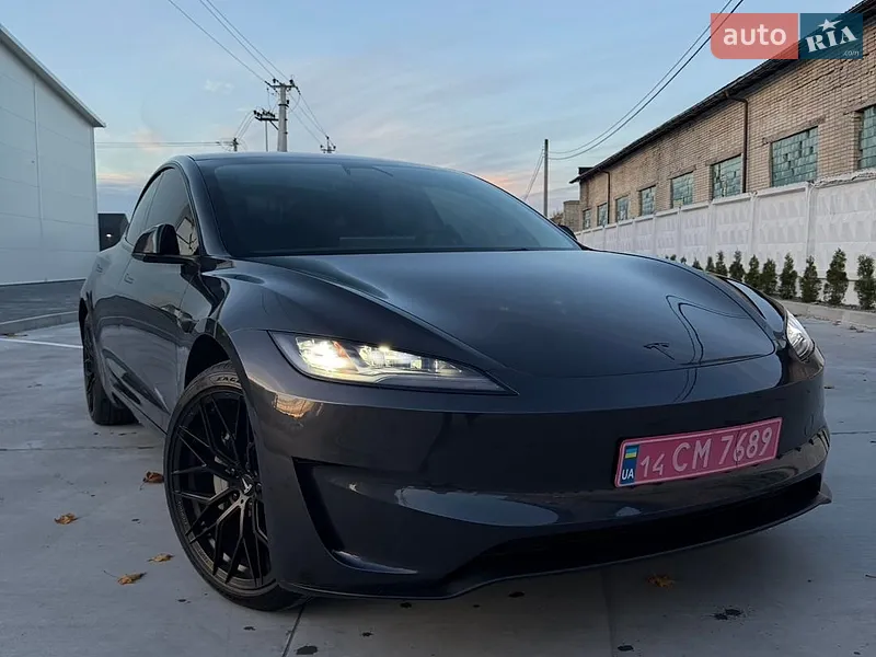 Tesla Model 3