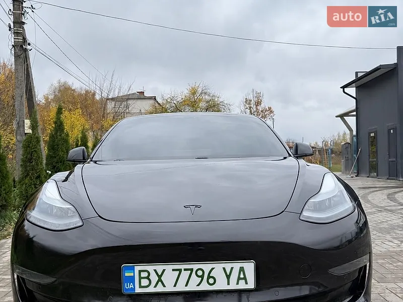 Tesla Model 3