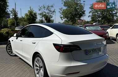 Седан Tesla Model 3 2022 в Одесі
