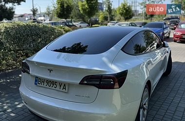 Седан Tesla Model 3 2022 в Одесі