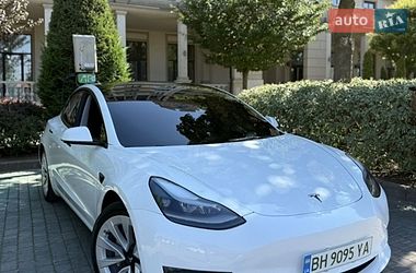Седан Tesla Model 3 2022 в Одесі