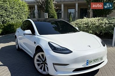 Седан Tesla Model 3 2022 в Одесі