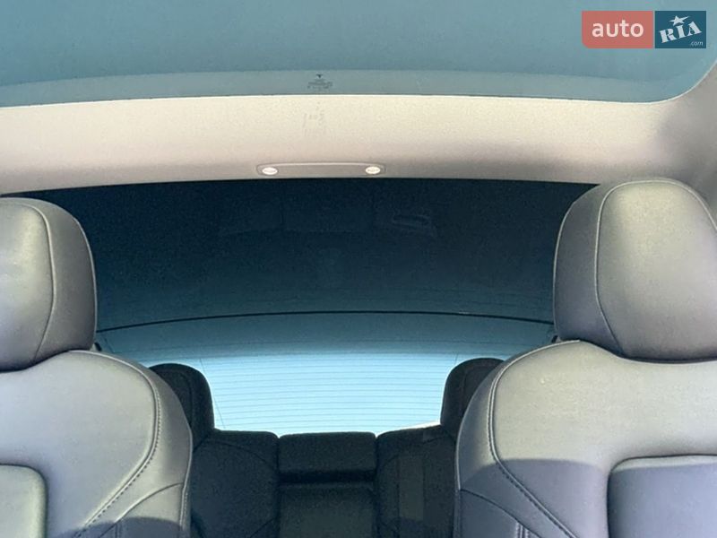 Седан Tesla Model 3 2022 в Одесі