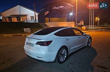 Седан Tesla Model 3 2022 в Одесі