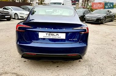 Седан Tesla Model 3 2024 в Вінниці