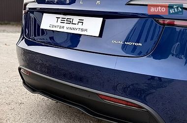 Седан Tesla Model 3 2024 в Вінниці