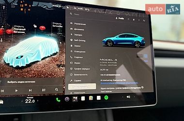 Седан Tesla Model 3 2024 в Вінниці