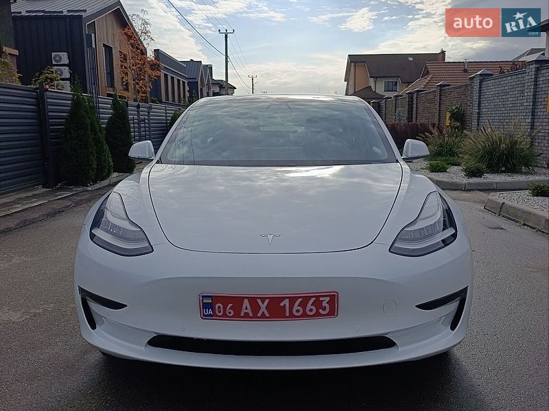Tesla Model 3 2020 Tesla Model 3 2020