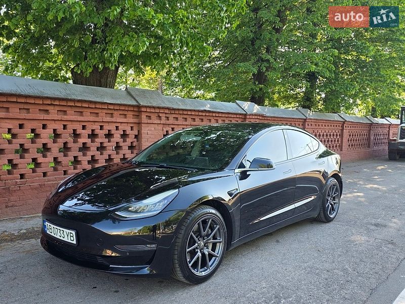 Tesla Model 3 2018