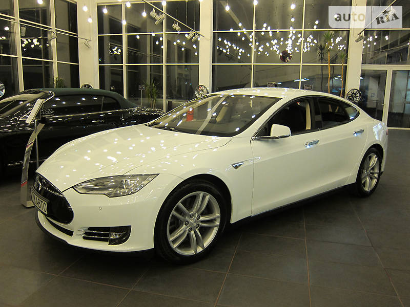 цена tesla model s+85