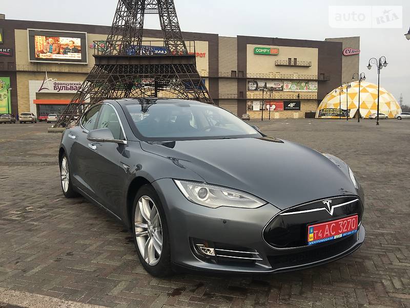 tesla model s харьков