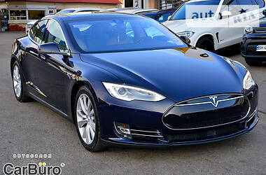 Tesla Model S 85D Full 2015