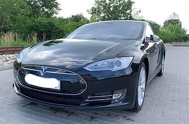 Tesla Model S S85 2014