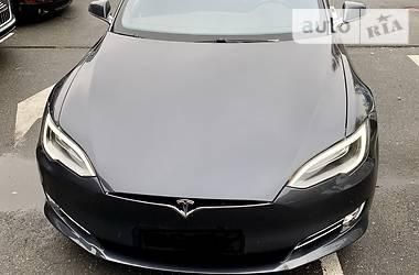 Tesla Model S 75 2016