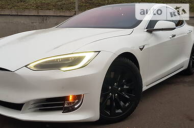 Tesla Model S 75 2017