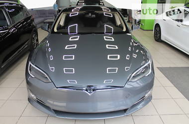 Tesla Model S P85 2014