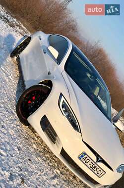 Tesla Model S S85P 2014