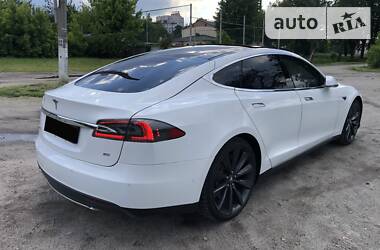 Tesla Model S Autopilot 2014
