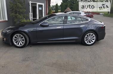 Tesla Model S 70D 2016