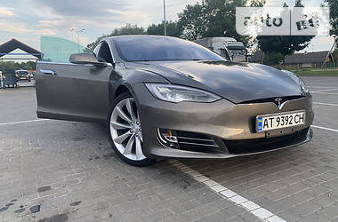 Tesla Model S 75D 2016