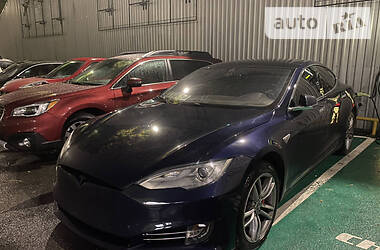 Tesla Model S p85d 2014