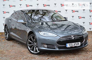 Tesla Model S P85 Plus 2013