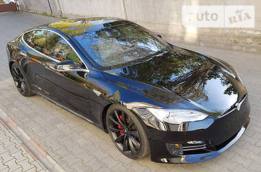 Tesla Model S P90D LUDICROUS 2015