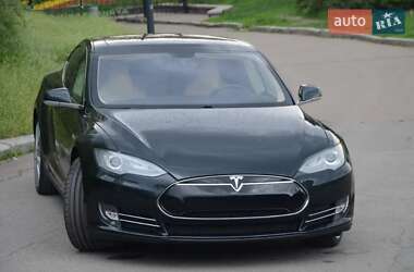Tesla Model S 85 2012