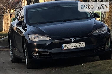 Tesla Model S 85 2014