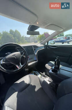 Лифтбек Tesla Model S 2015 в Черкассах