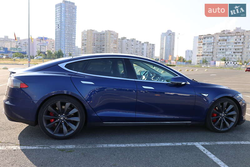 Хэтчбек Tesla Model S 2016 в Львове фото 6 Хэтчбек Tesla Model S 2016 в Львове