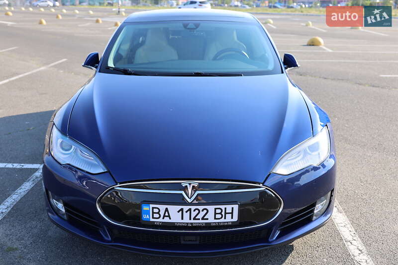 Tesla Model S 2016 Tesla Model S 2016
