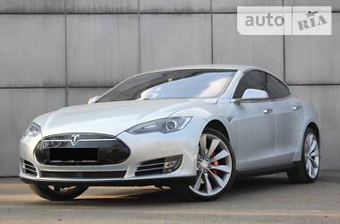 Tesla Model S P85D 2014