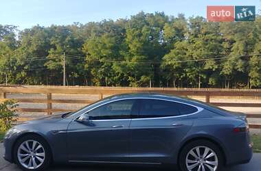 Ліфтбек Tesla Model S 2014 в Києві