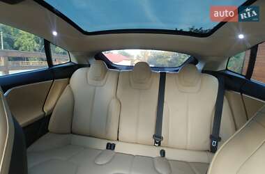 Ліфтбек Tesla Model S 2014 в Києві