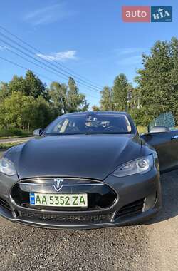 Tesla Model S  2013