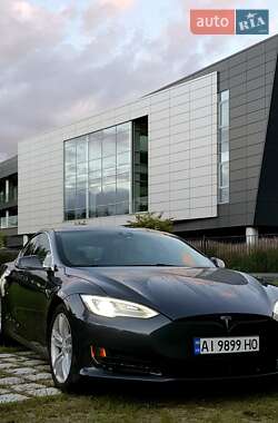 Tesla Model S  2015