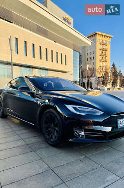 Tesla Model S 75D 2018