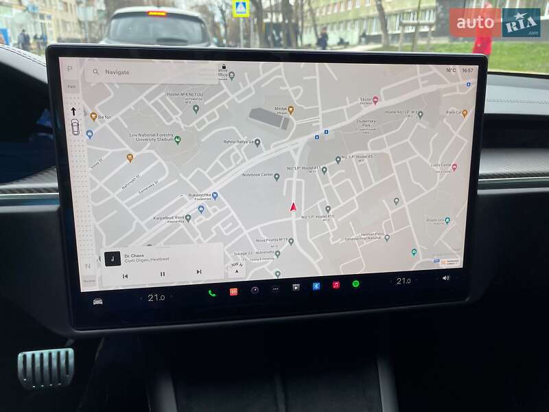 Лифтбек Tesla Model S 2021 в Львове