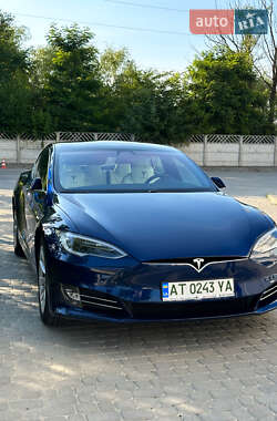 Tesla Model S  2017
