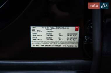 Ліфтбек Tesla Model S 2015 в Черкасах