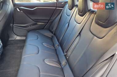 Ліфтбек Tesla Model S 2017 в Вінниці