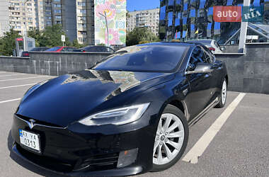 Tesla Model S  2016